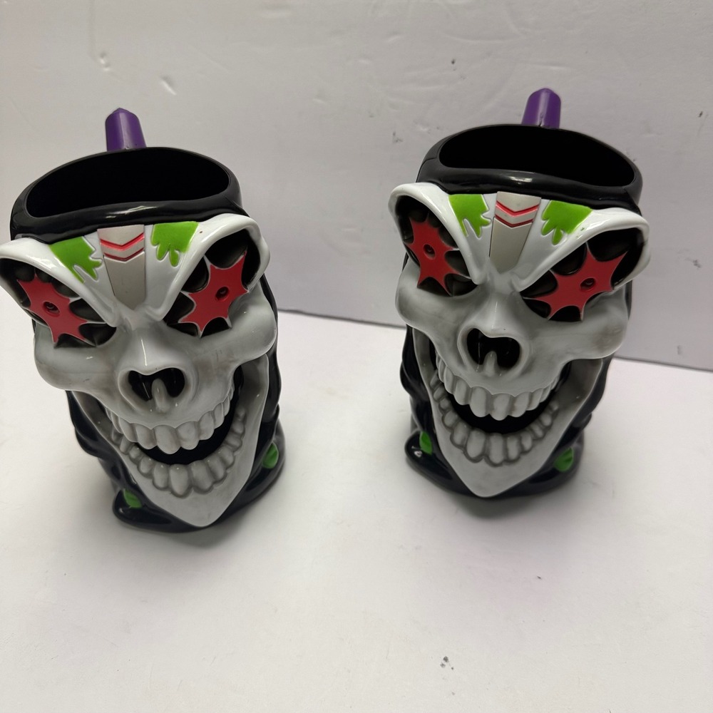 Monster Jam Grave Digger Souvenir Cups Purple 3D Skull Mug Set